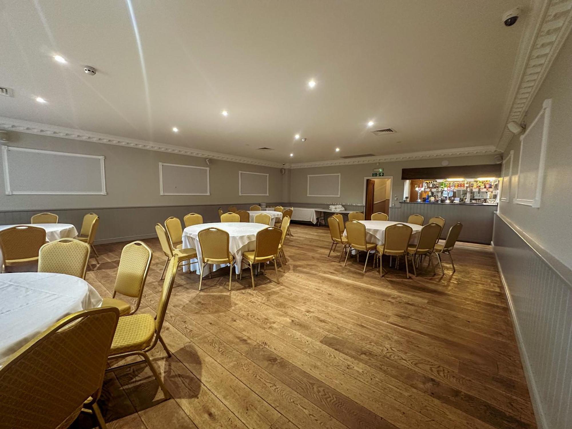 The Corbet Arms Hotel Uffington  Eksteriør billede