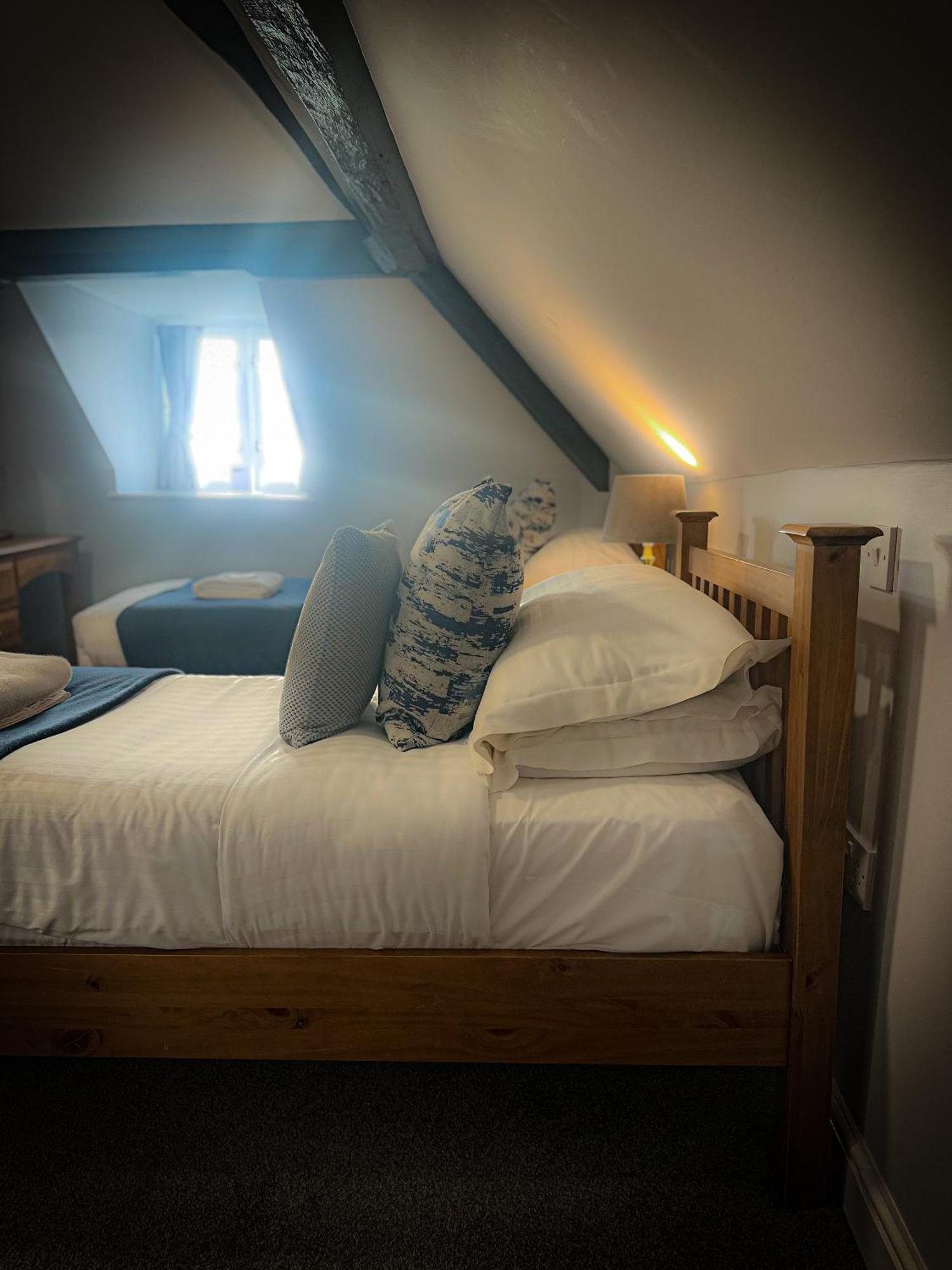 The Corbet Arms Hotel Uffington  Værelse billede