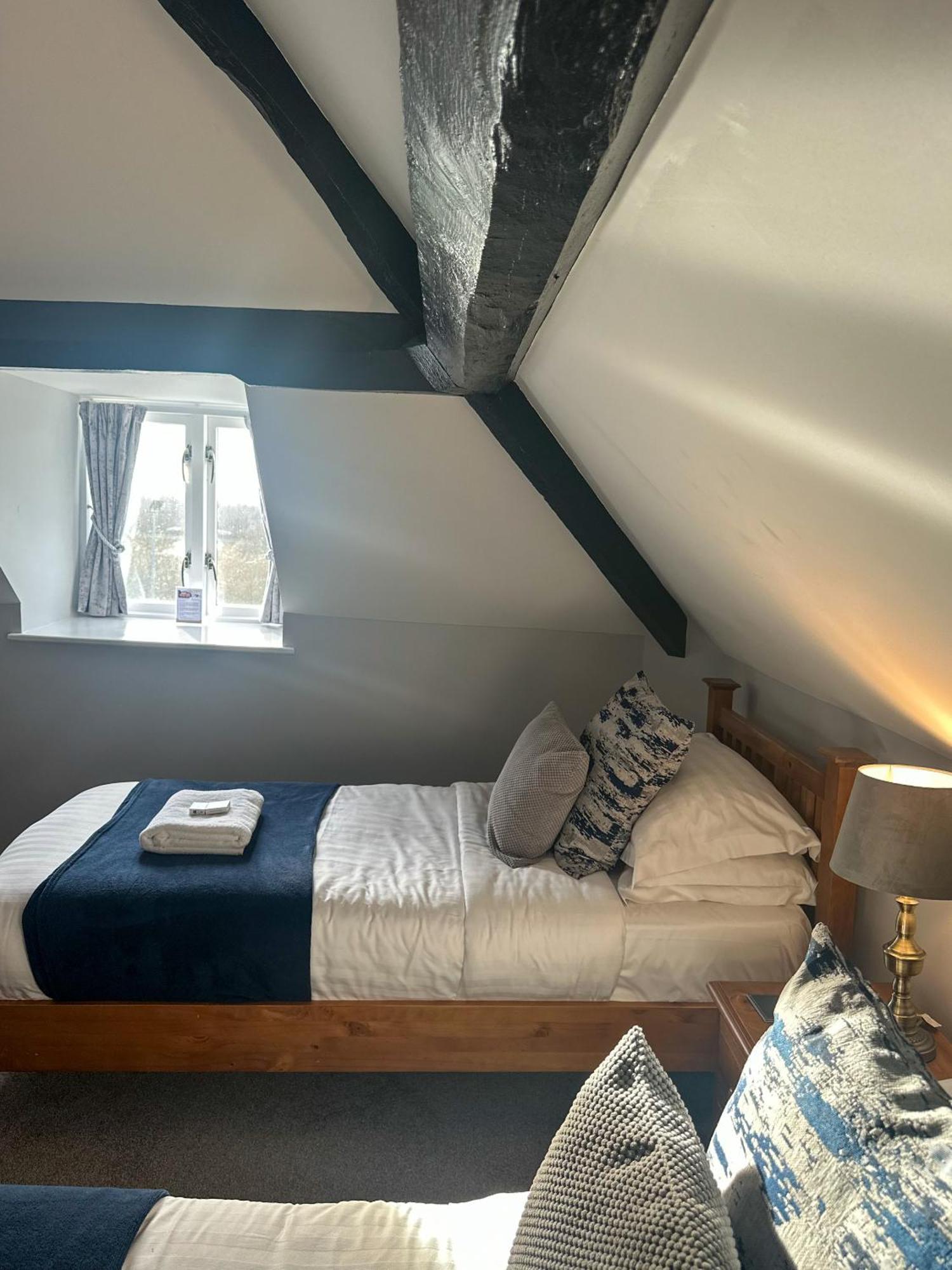 The Corbet Arms Hotel Uffington  Værelse billede